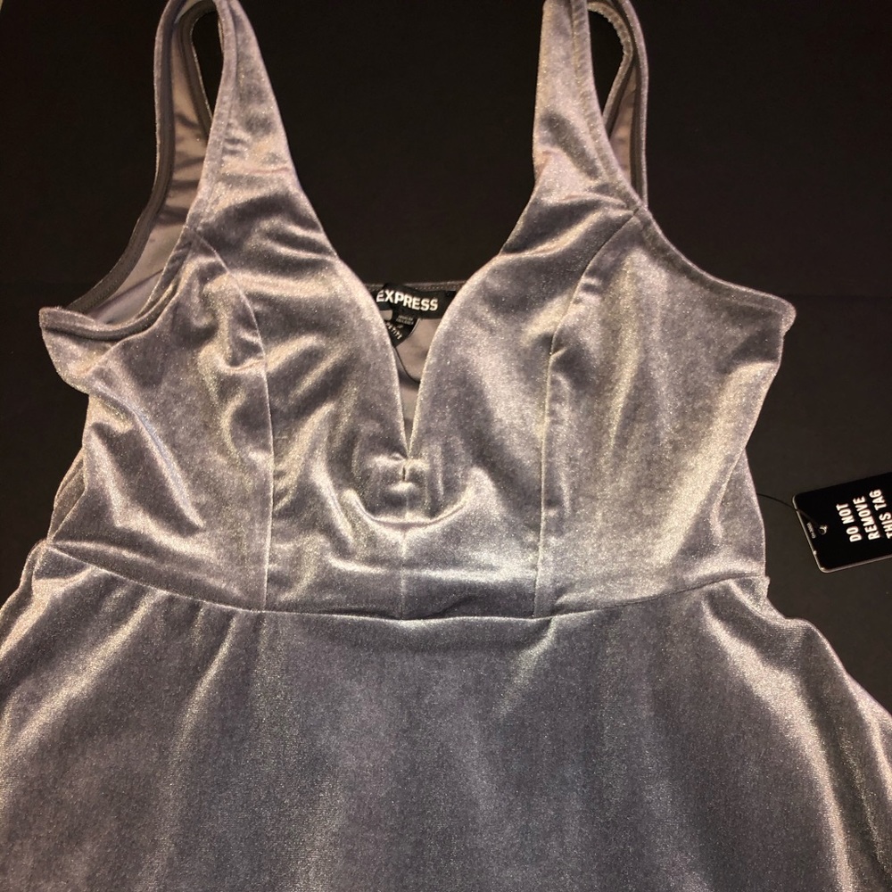 NWT Grey Velvet like V-wire skort Flare Dress